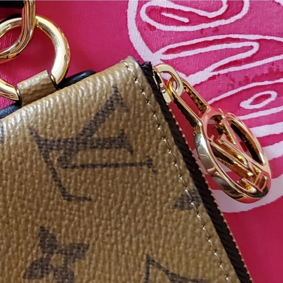 Authentic Louis Vuitton Signature Monogram Canvas Pouch,Wristlet,Case - Picture 2 of 7